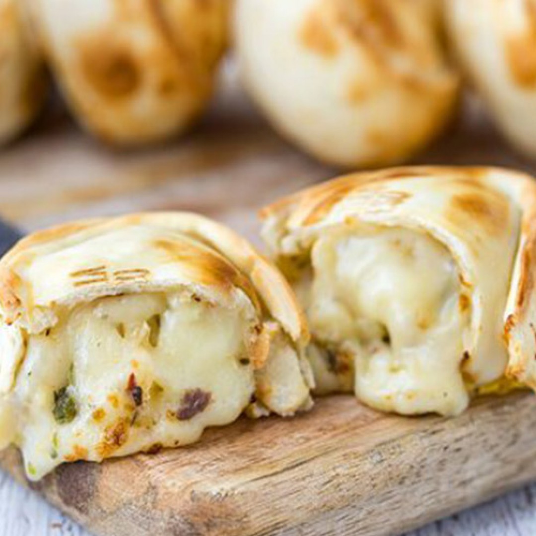 empanada-onion--cheese